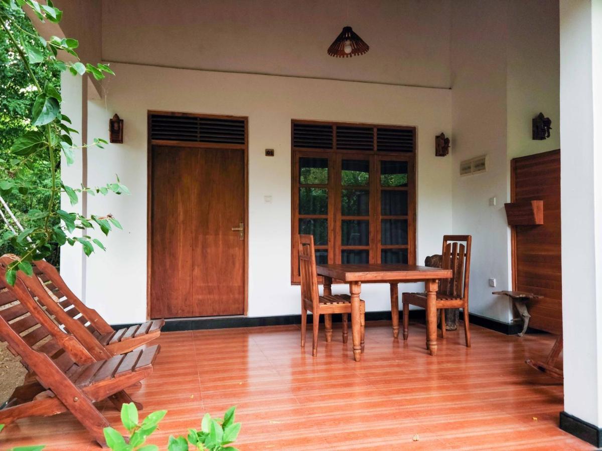 Woodholic Homestay Sigiriya Eksteriør bilde