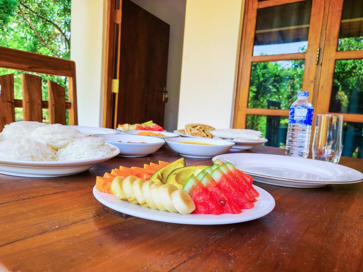 Woodholic Homestay Sigiriya Eksteriør bilde