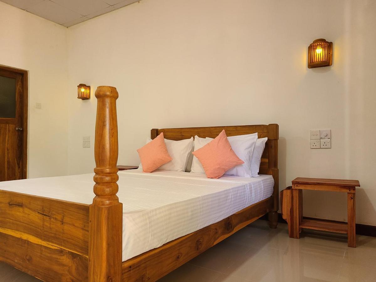 Woodholic Homestay Sigiriya Eksteriør bilde
